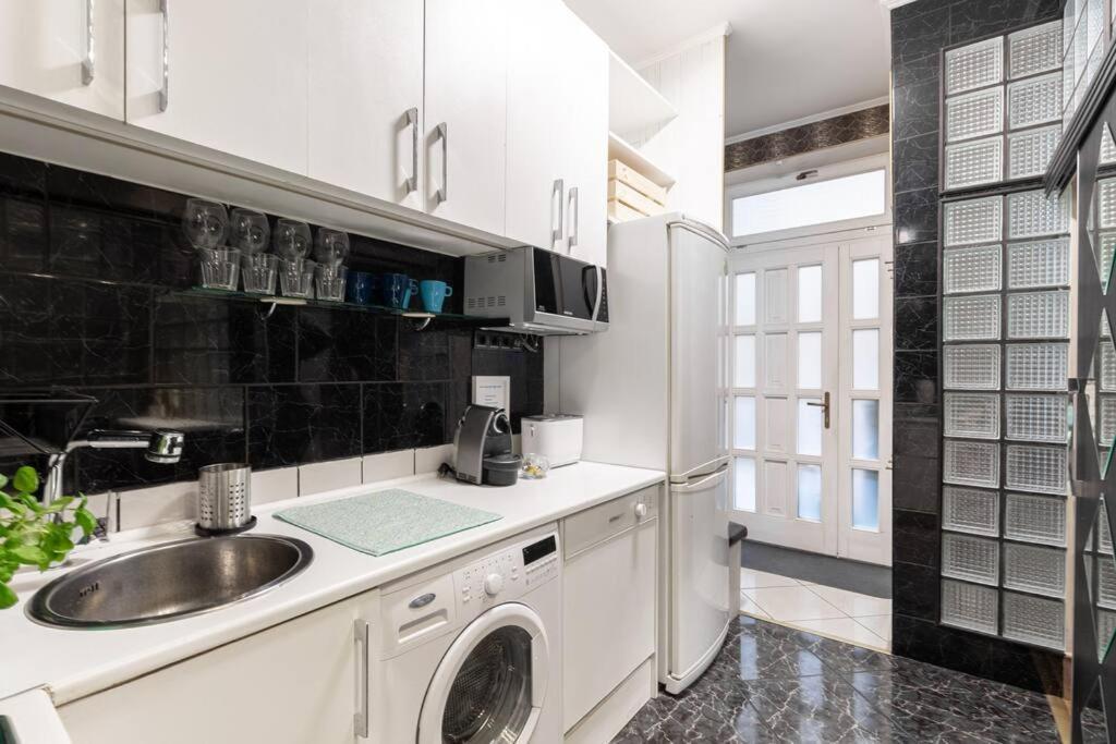 Stylish Central Budapest Apartment Exterior foto